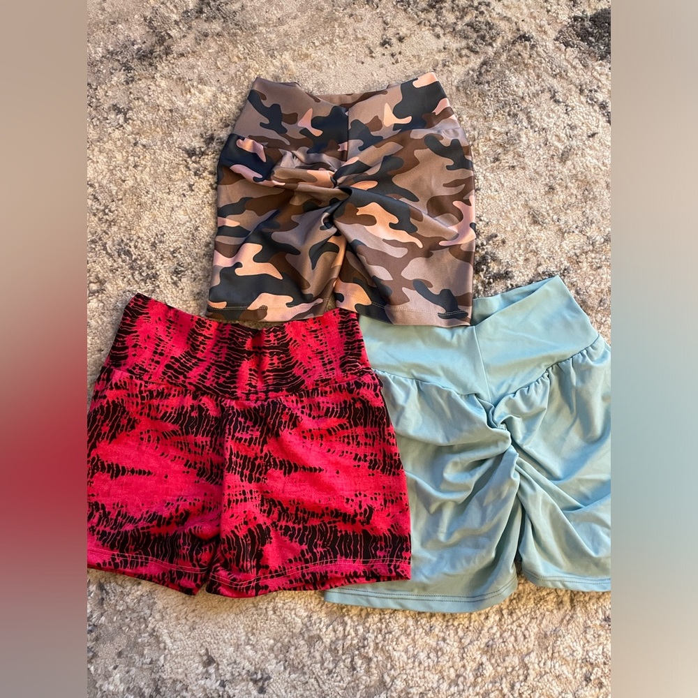 Scrunchy Booty Shorts // No brand // Fits like an XXS // $8 each